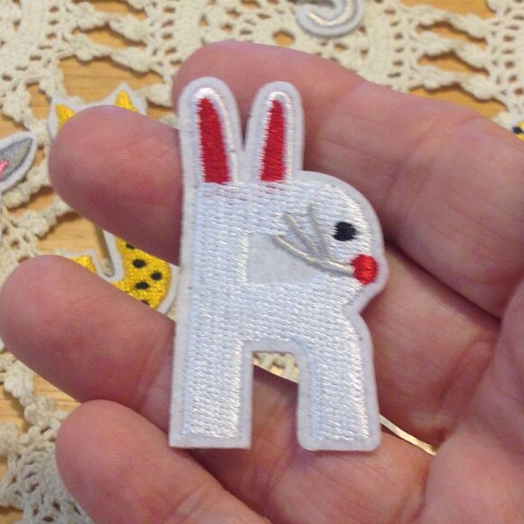 Adorable alphabetc iron on/ sew on patches bundle - Picture 9 of 10